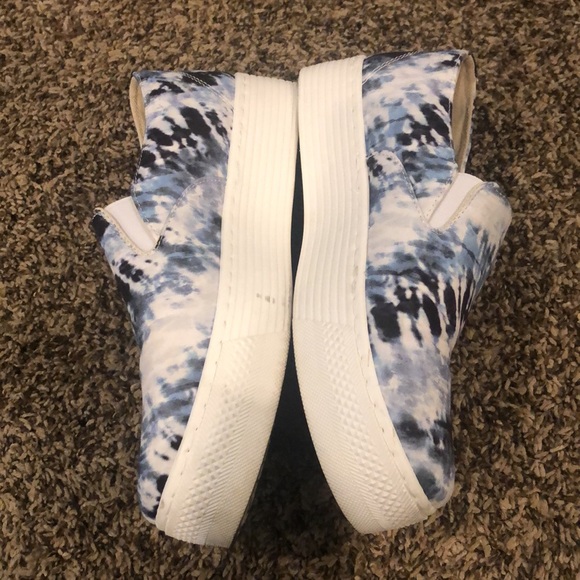 Tie Dye Slip On Platform Sneakers - Picture 5 of 8